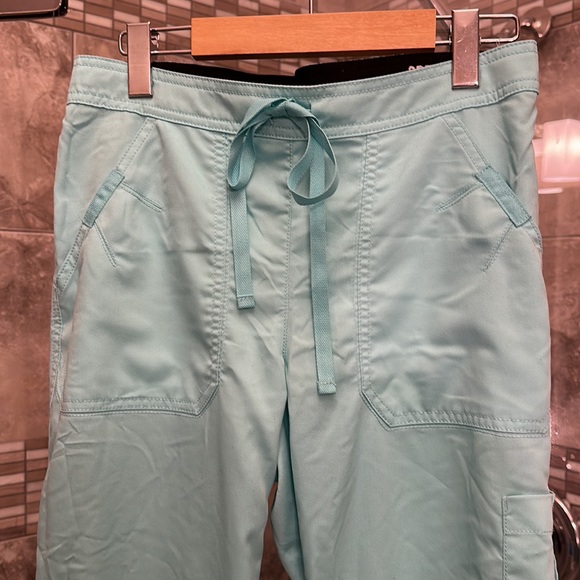 Greys Anatomy nursing scrub pants - Picture 2 of 3
